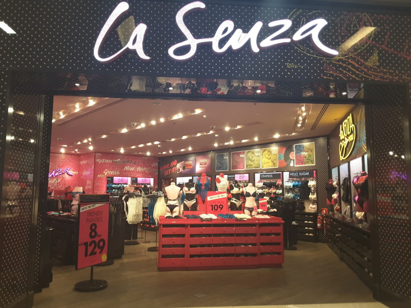 HiDubai-business-la-senza-shopping-apparel-dubai-marina-marsa-dubai-dubai-2