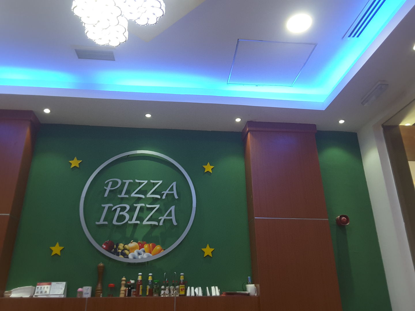 HiDubai-business-pizza-ibiza-food-beverage-restaurants-bars-green-community-dubai-investment-park-1-dubai-2