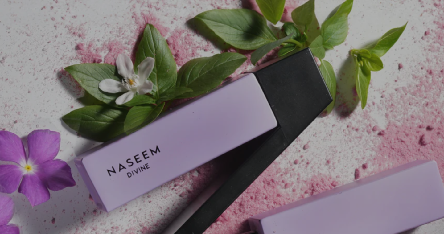 HiDubai-business-naseem-perfumes-shopping-beauty-cosmetics-stores-al-bada-dubai