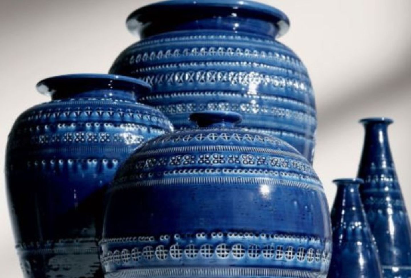 HiDubai-business-desroch-shopping-furniture-decor-al-quoz-industrial-1-dubai