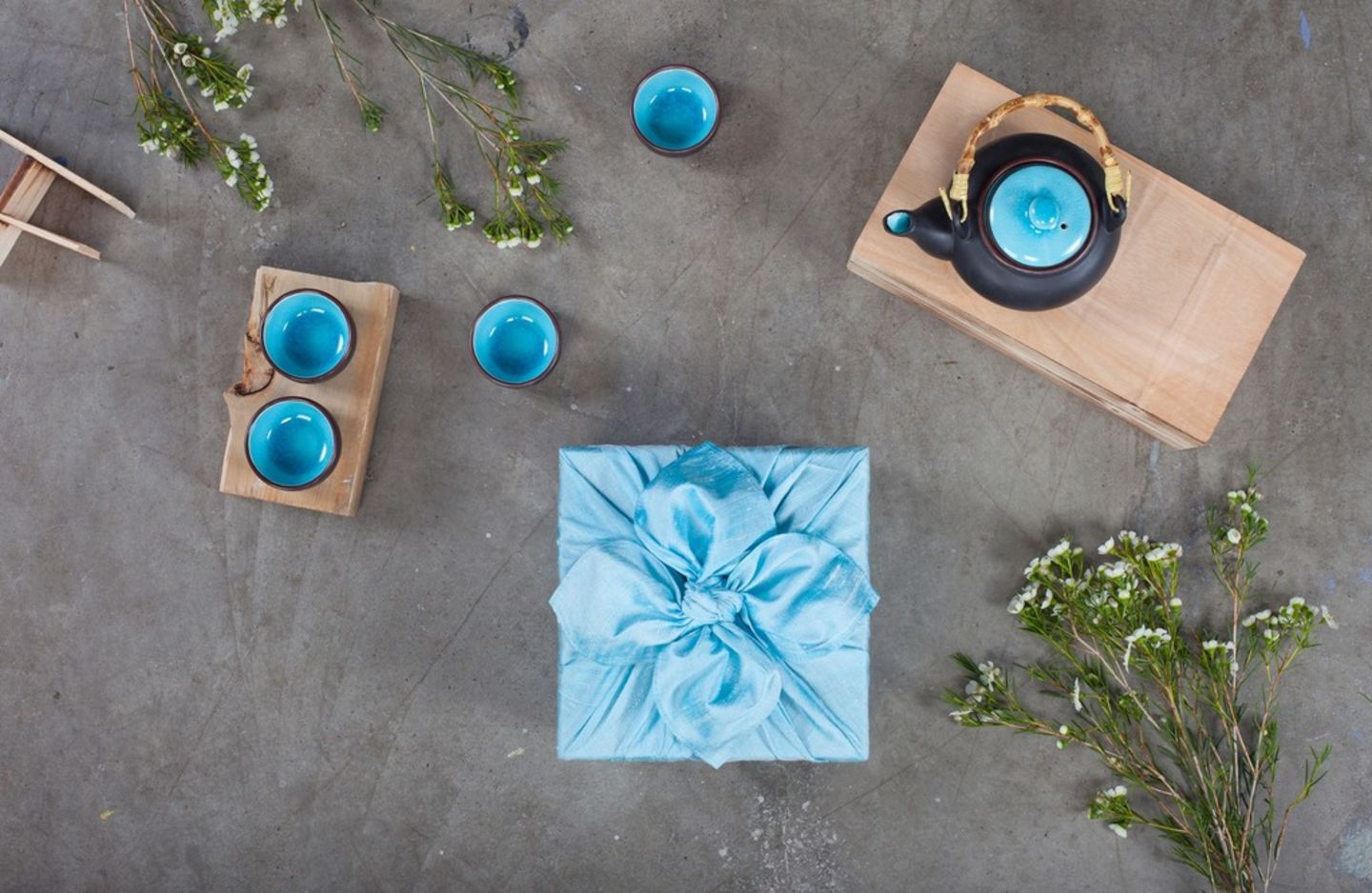 HiDubai-business-maska-gift-wrapping-shopping-souvenirs-gifts-al-barsha-2-dubai