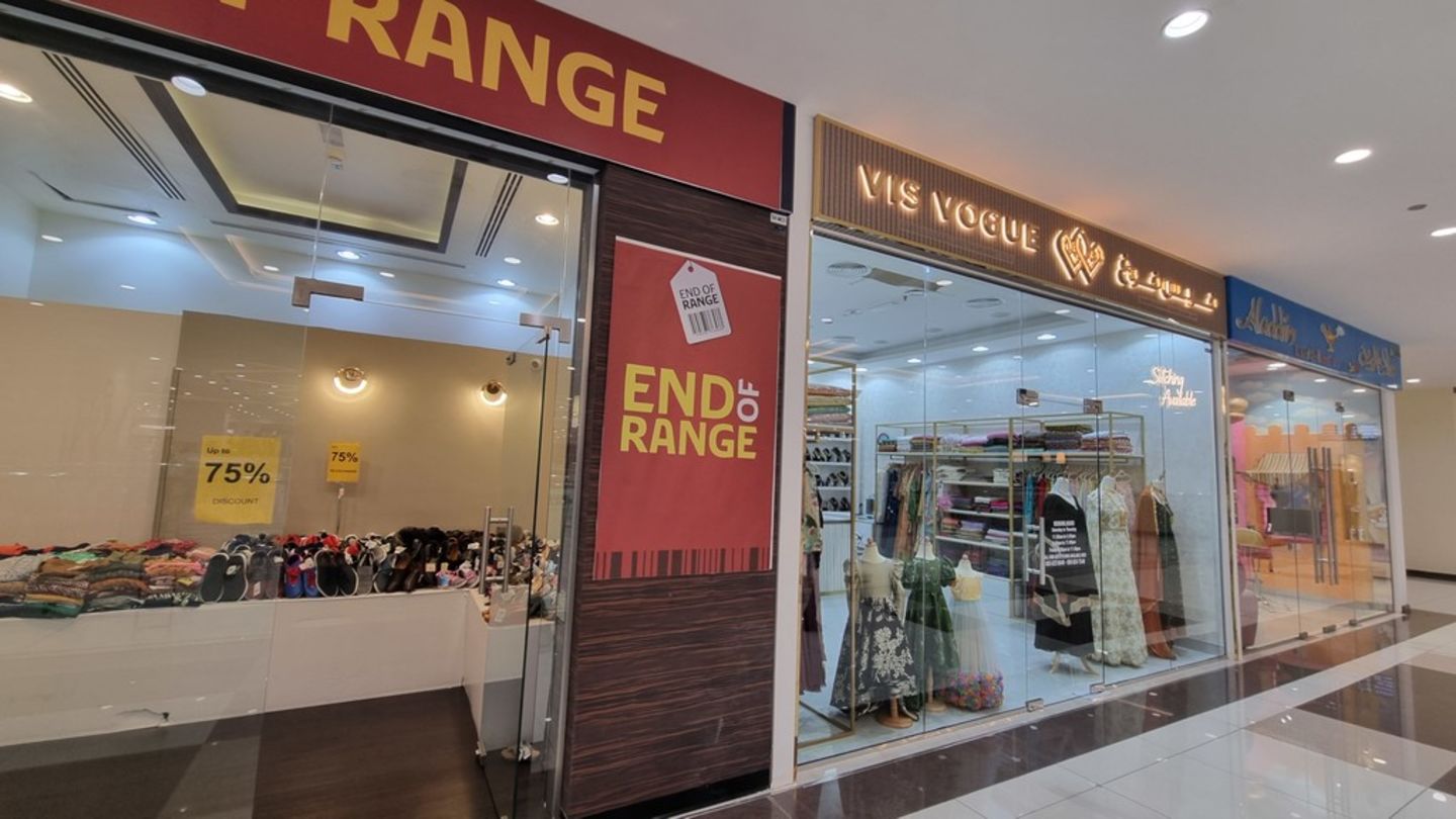 HiDubai-business-vis-vogue-ladies-garments-trading-shopping-apparel-al-warqaa-2-dubai