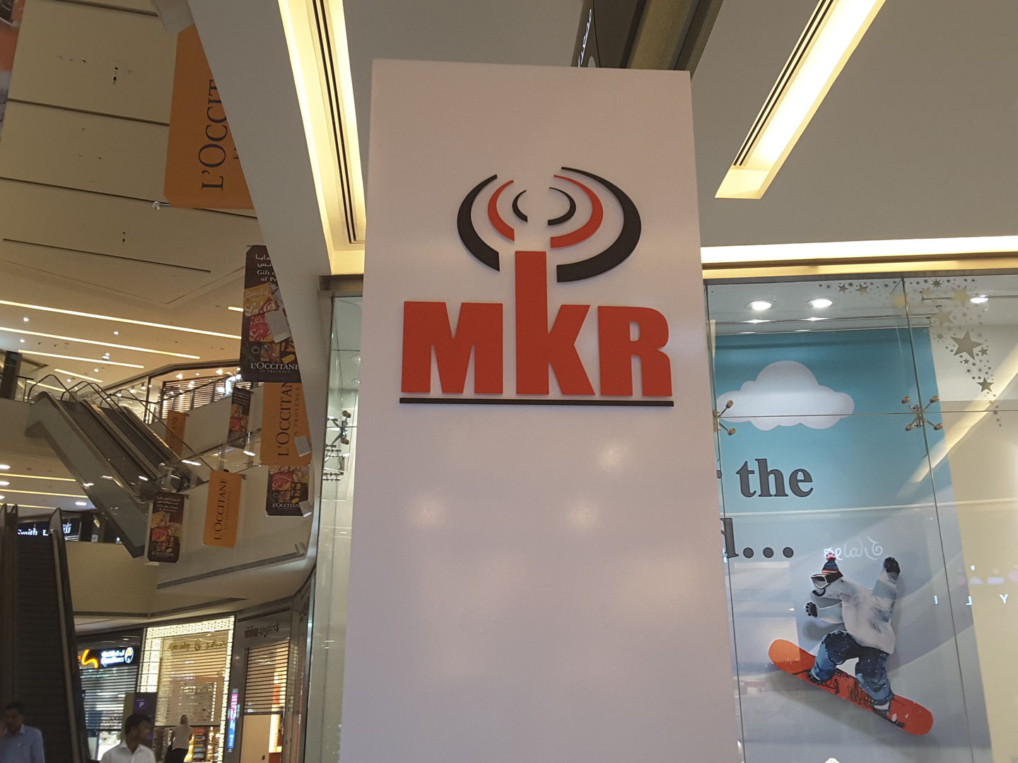 HiDubai-business-mkr-shopping-consumer-electronics-dubai-marina-marsa-dubai-dubai-2