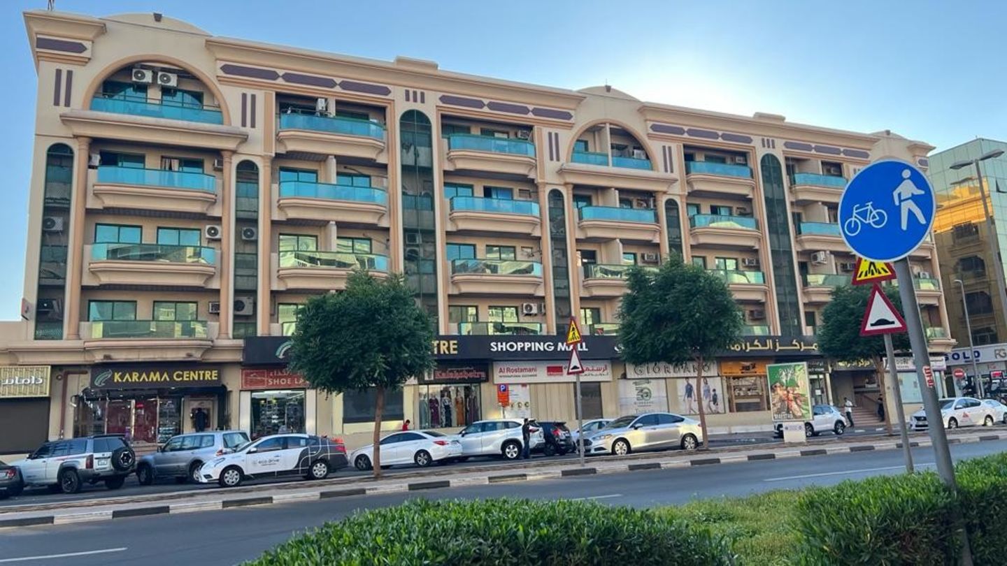 HiDubai-business-skyze-jewels-shopping-jewellery-precious-stones-al-karama-dubai