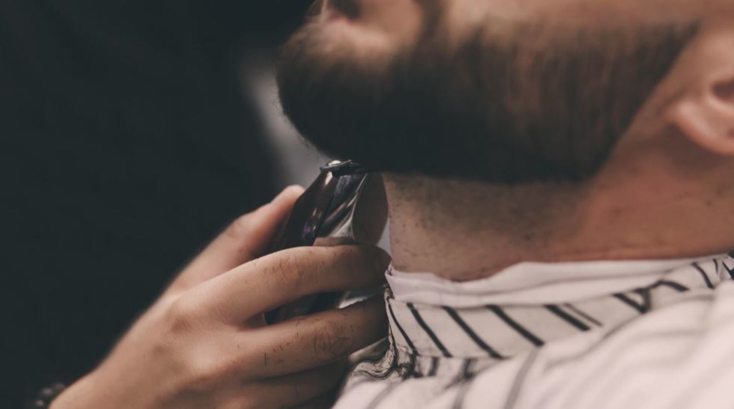 HiDubai-business-taj-albaraha-gents-salon-beauty-wellness-health-beauty-salons-al-baraha-dubai