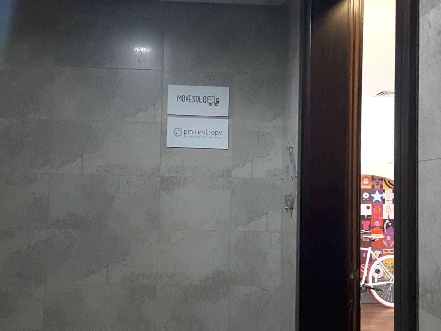 HiDubai-business-pink-entropy-media-marketing-it-design-advertising-agency-jumeirah-lake-towers-al-thanyah-5-dubai-2