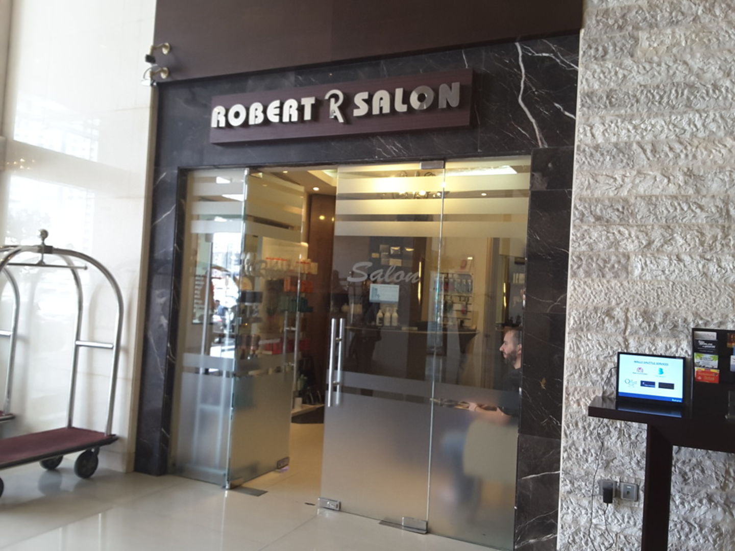 Robert Salon(Beauty Salons) in Barsha Heights Dubai HiDubai