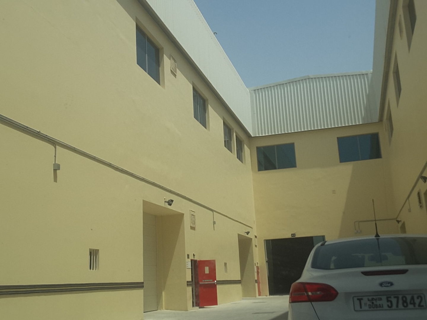 HiDubai-business-bahmani-manufacturing-and-industrial-technology-co-b2b-services-manufacturing-dubai-investment-park-1-dubai