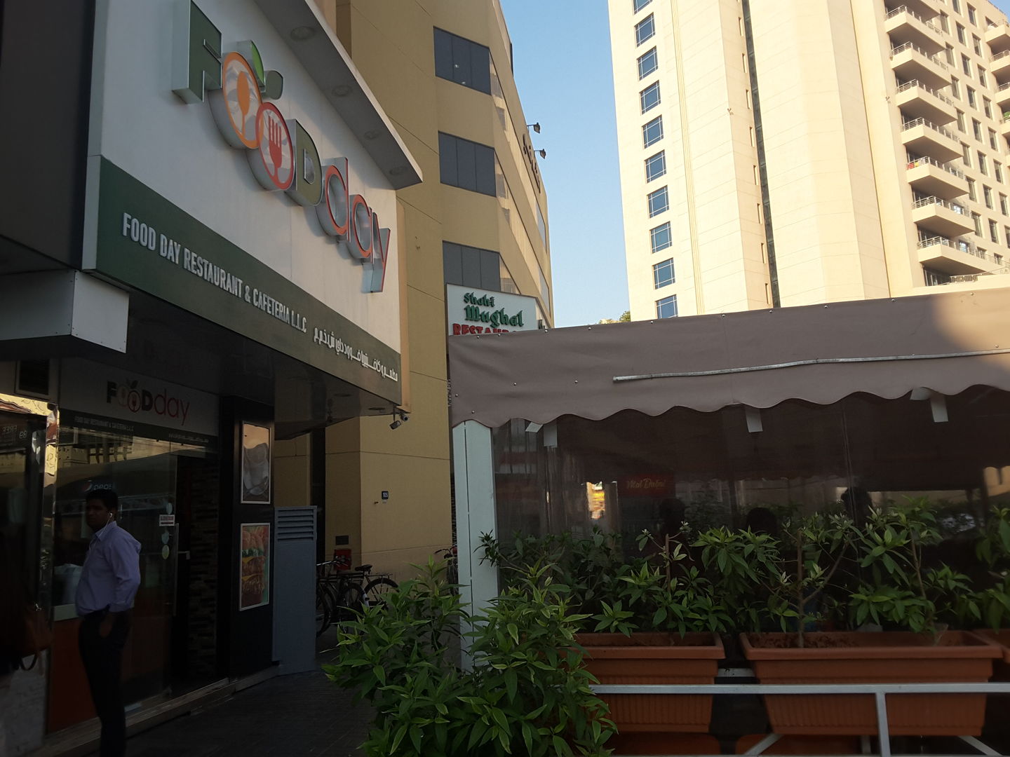 HiDubai-business-food-day-restaurant-cafeteria-food-beverage-restaurants-bars-al-fahidi-al-souq-al-kabeer-dubai-2