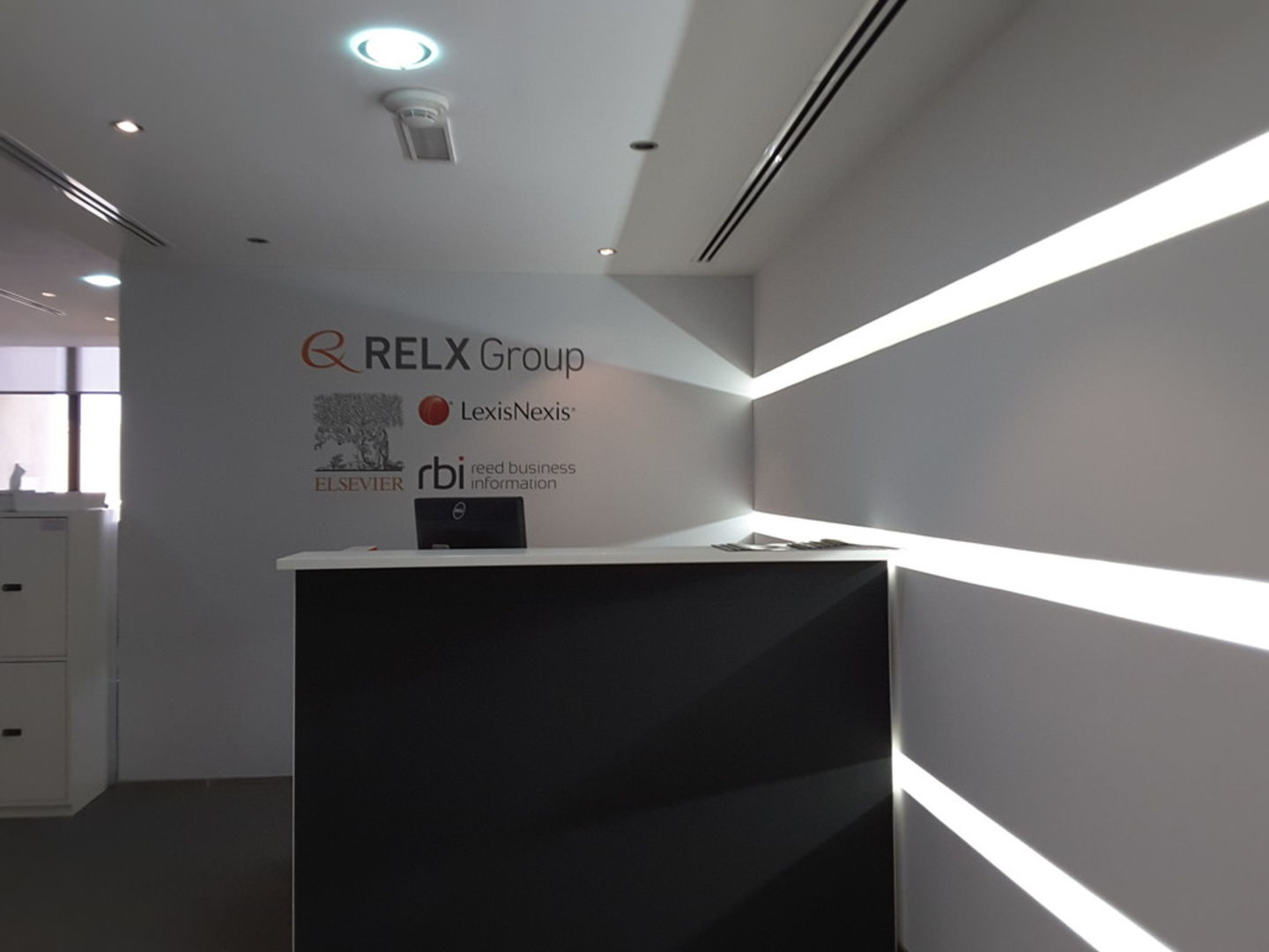 HiDubai-business-relx-group-b2b-services-holding-companies-dubai-media-city-al-sufouh-2-dubai-2