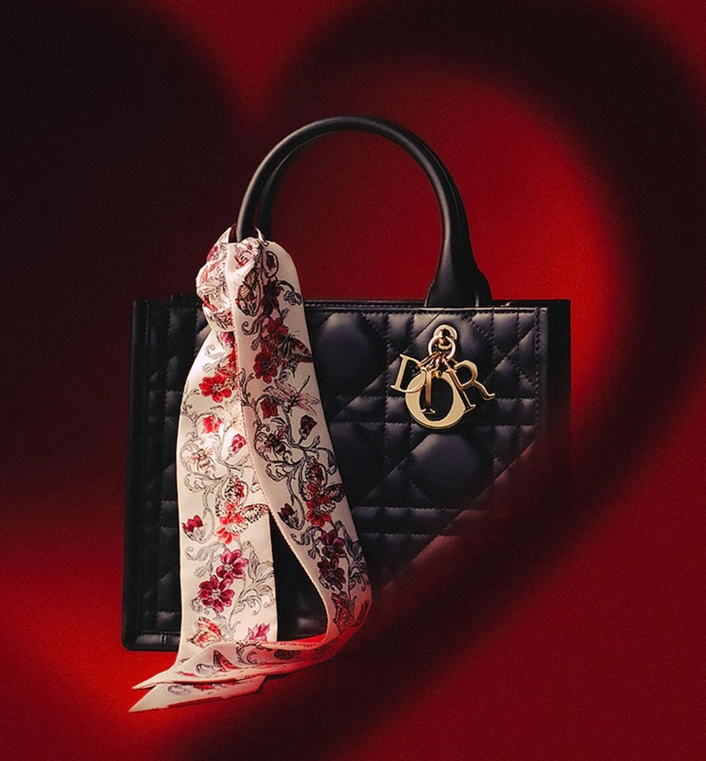 HiDubai-business-aizone-shopping-apparel-burj-khalifa-dubai-3