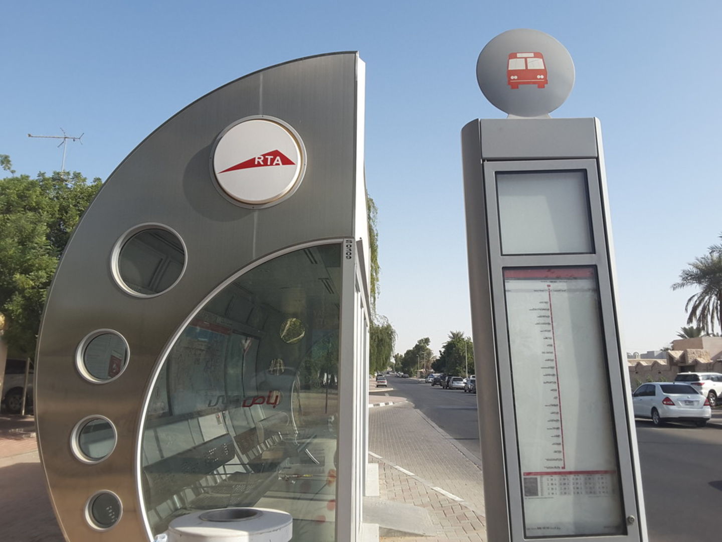 HiDubai-business-jassmi-masjid-2-bus-stop-transport-vehicle-services-public-transport-al-rashidiya-dubai-2