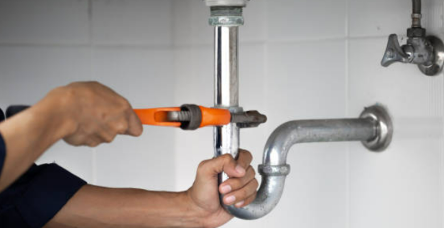 HiDubai-business-east-coast-facilities-management-home-handyman-maintenance-services-al-khabaisi-dubai