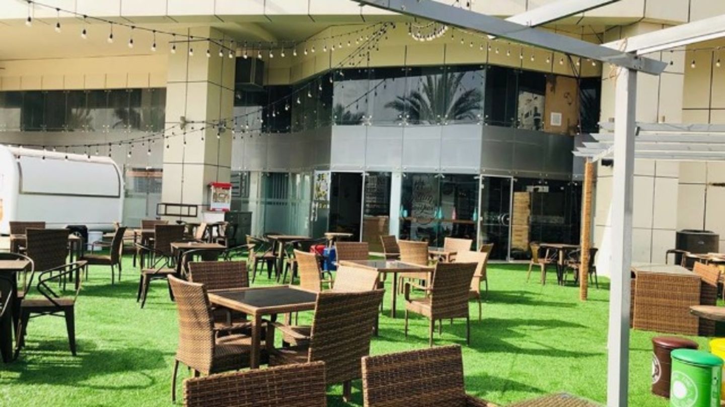 HiDubai-business-loca-mocha-coffee-shop-food-beverage-coffee-shops-al-nahda-1-dubai