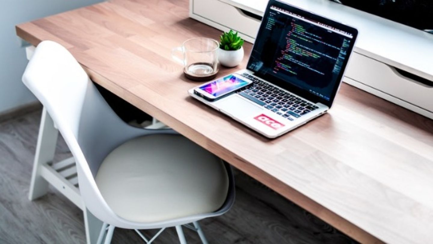 HiDubai-business-avenue-business-center-b2b-services-business-process-outsourcing-services-business-bay-dubai