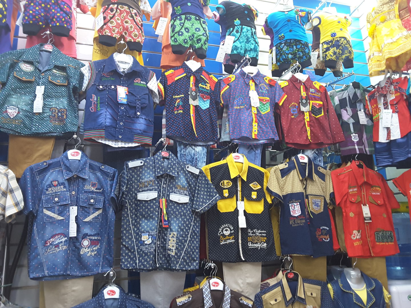 HiDubai-business-silk-bridge-trading-b2b-services-distributors-wholesalers-al-buteen-dubai-2