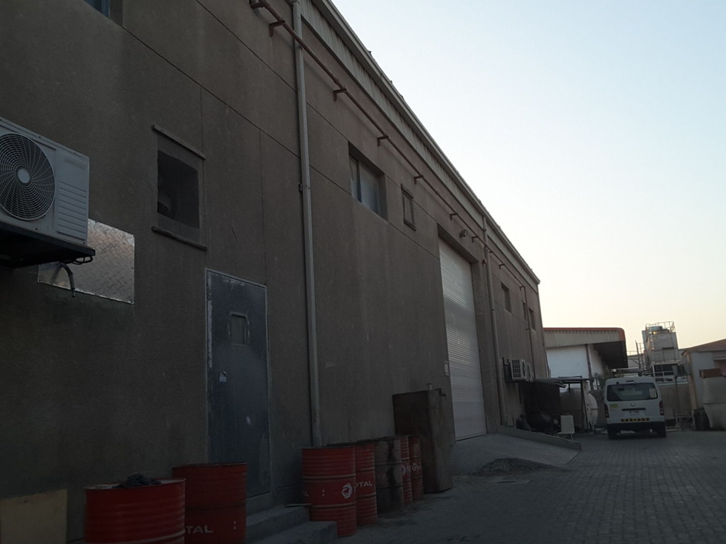 HiDubai-business-bizzcraft-interiors-construction-heavy-industries-architects-design-services-al-quoz-industrial-3-dubai-2