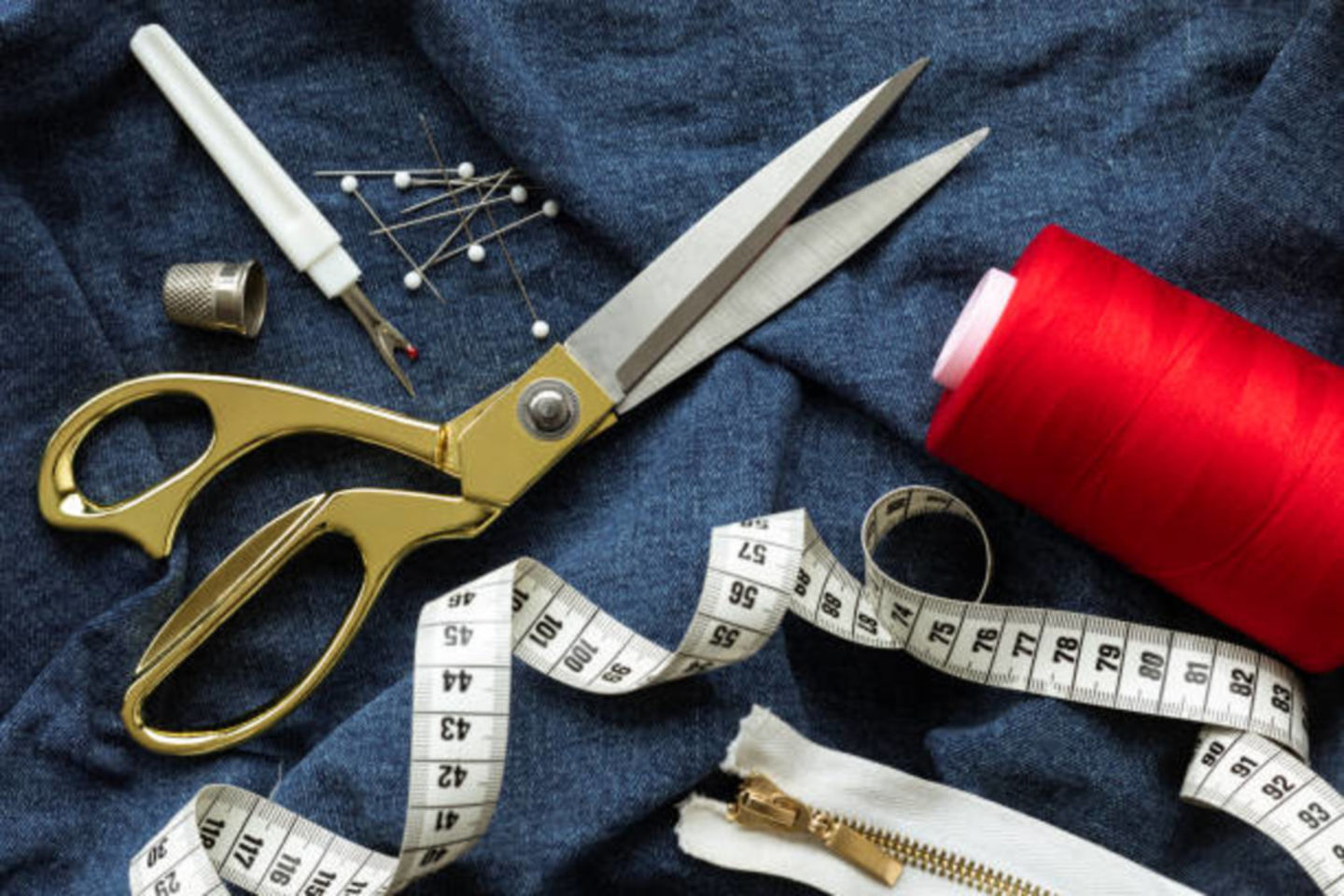 HiDubai-business-al-najim-al-maher-gents-wears-tailoring-embroidery-workshop-home-tailoring-al-murar-dubai