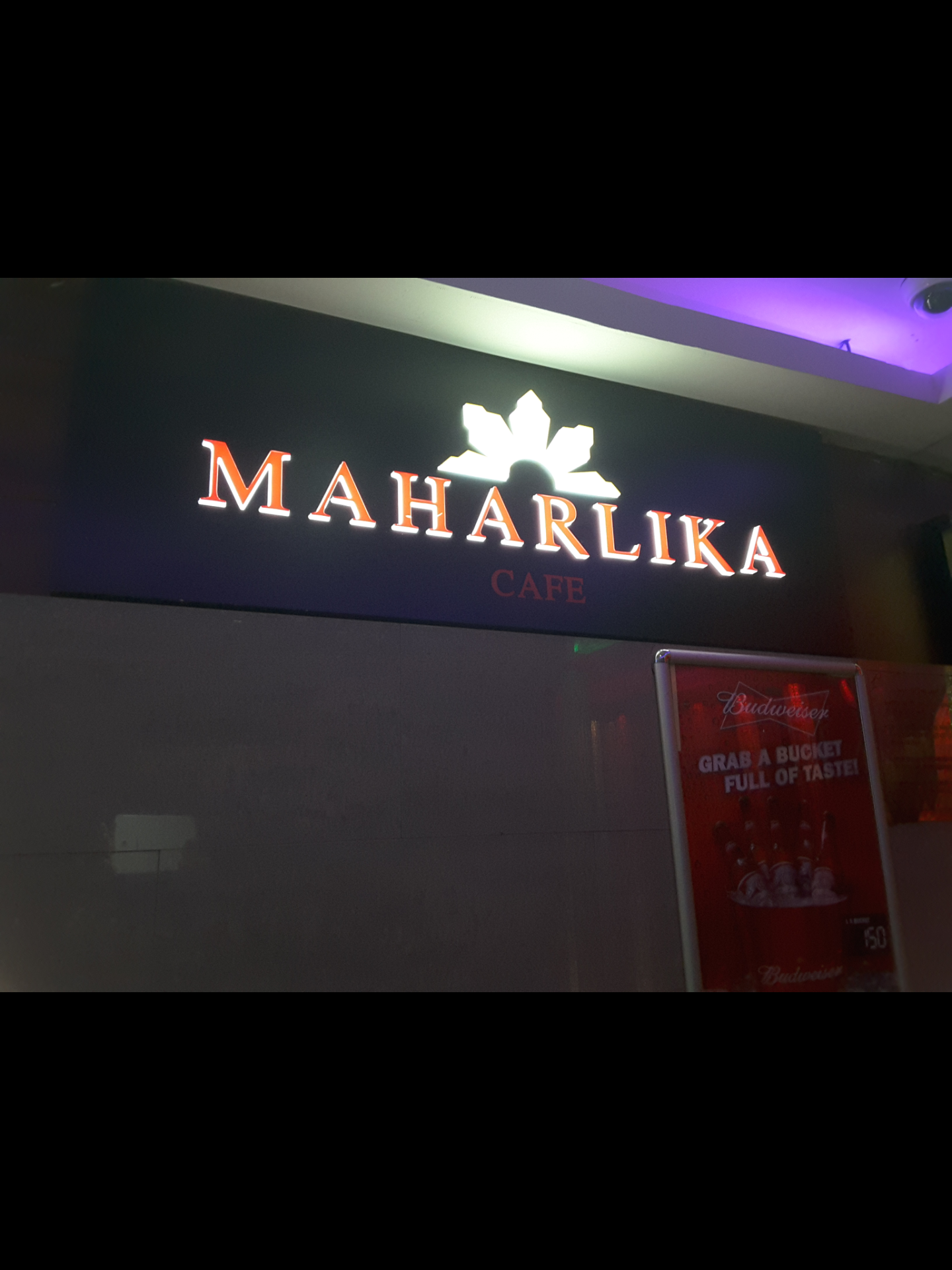 HiDubai-business-maharlika-club-leisure-culture-nightclubs-al-karama-dubai-2
