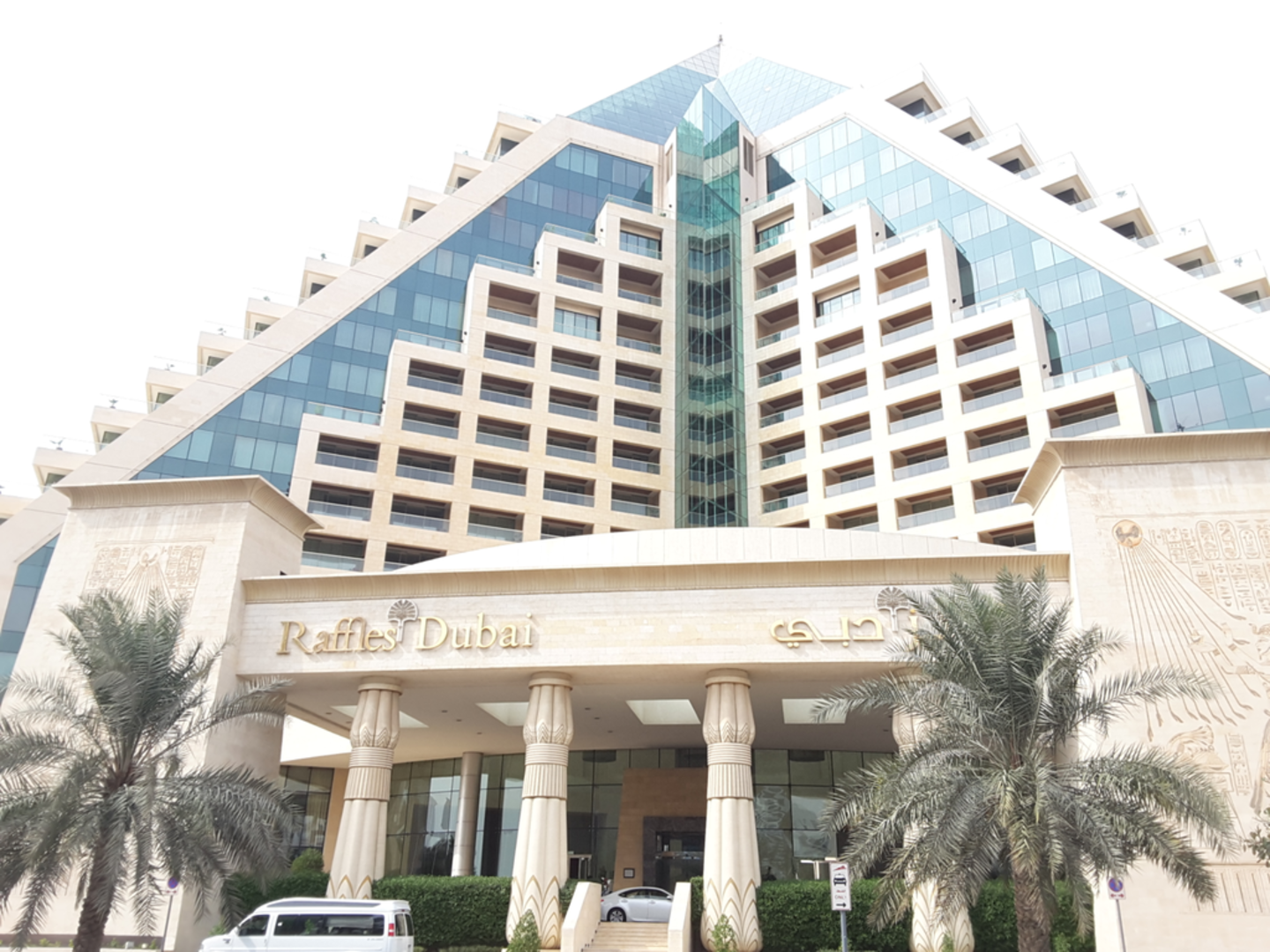 HiDubai-business-pool-restaurant-and-bar-food-beverage-restaurants-bars-dubai-healthcare-city-umm-hurair-2-dubai-2