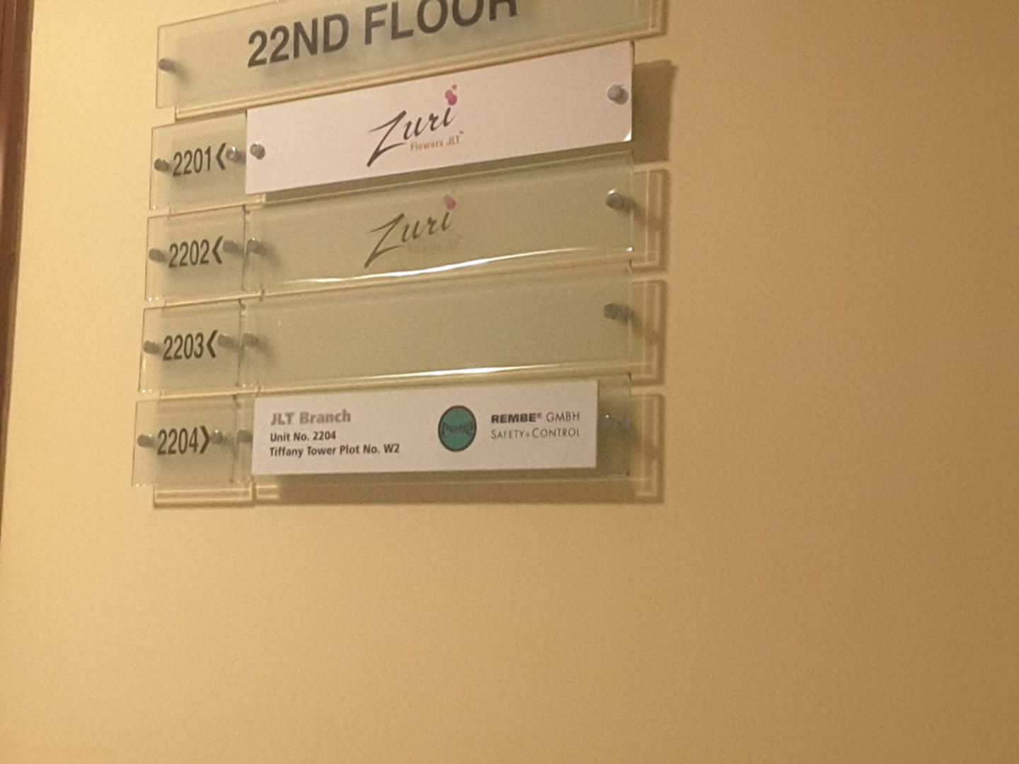 HiDubai-business-zuri-flowers-b2b-services-distributors-wholesalers-jumeirah-lake-towers-al-thanyah-5-dubai