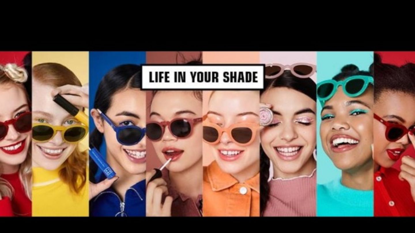 HiDubai-business-mina-makeup-shopping-beauty-cosmetics-stores-port-saeed-dubai