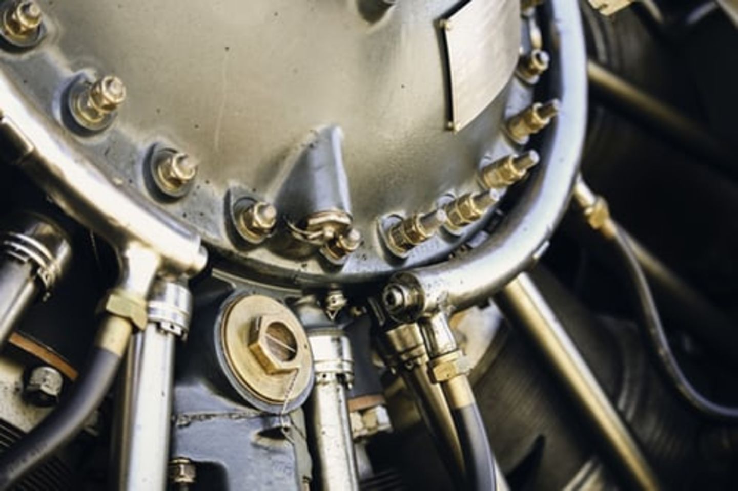 HiDubai-business-taj-al-ramool-garage-transport-vehicle-services-car-assistance-repair-umm-ramool-dubai