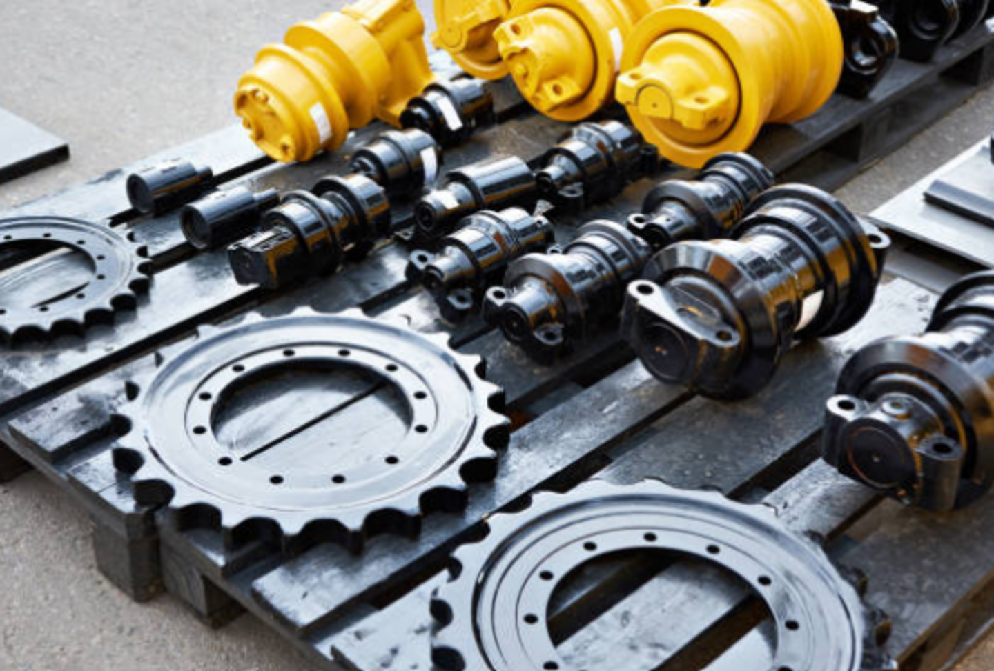 HiDubai-business-sparezone-auto-spare-parts-transport-vehicle-services-auto-spare-parts-accessories-naif-dubai