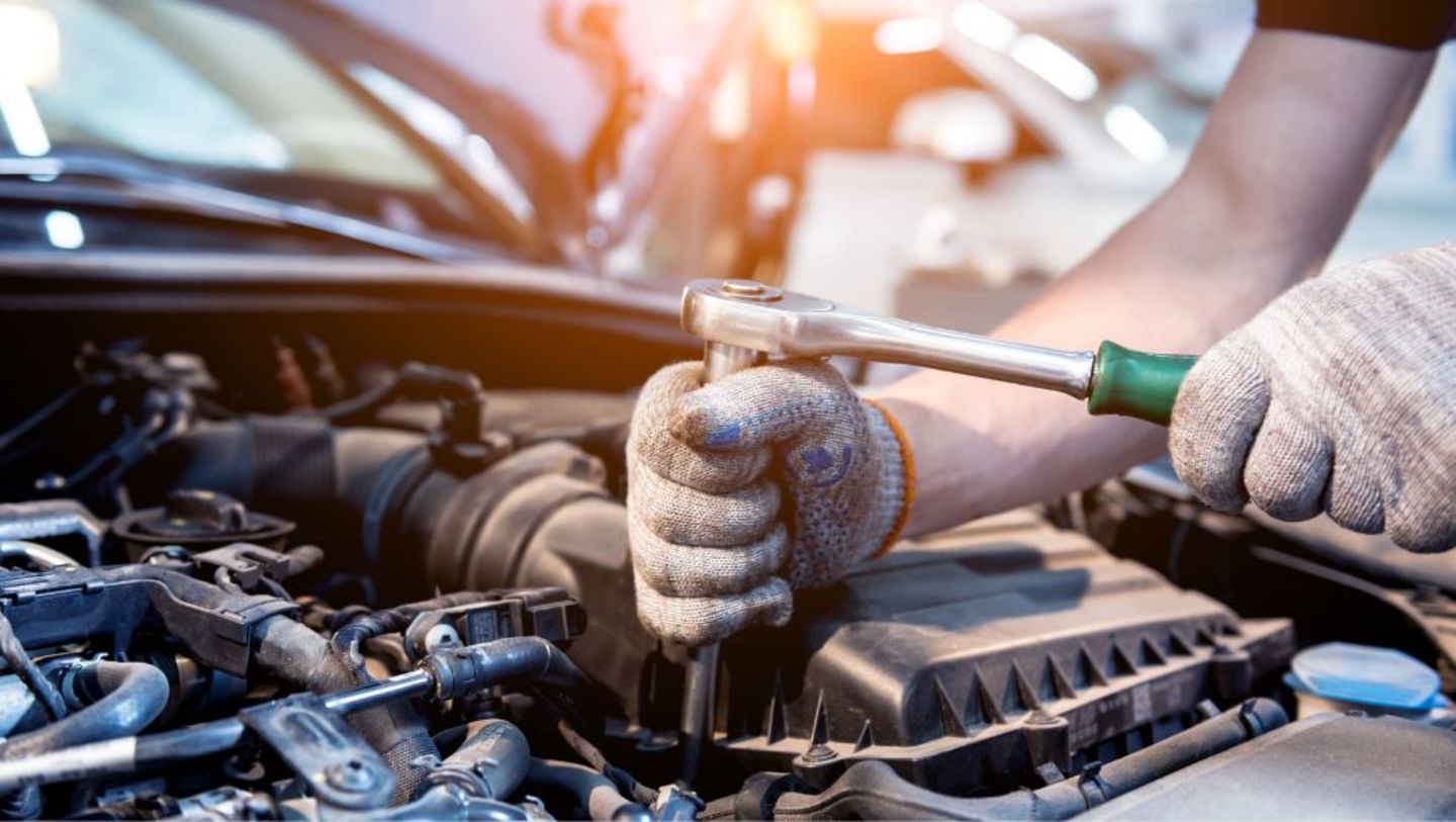 HiDubai-business-boost-works-automotive-garage-transport-vehicle-services-car-assistance-repair-ras-al-khor-industrial-2-dubai