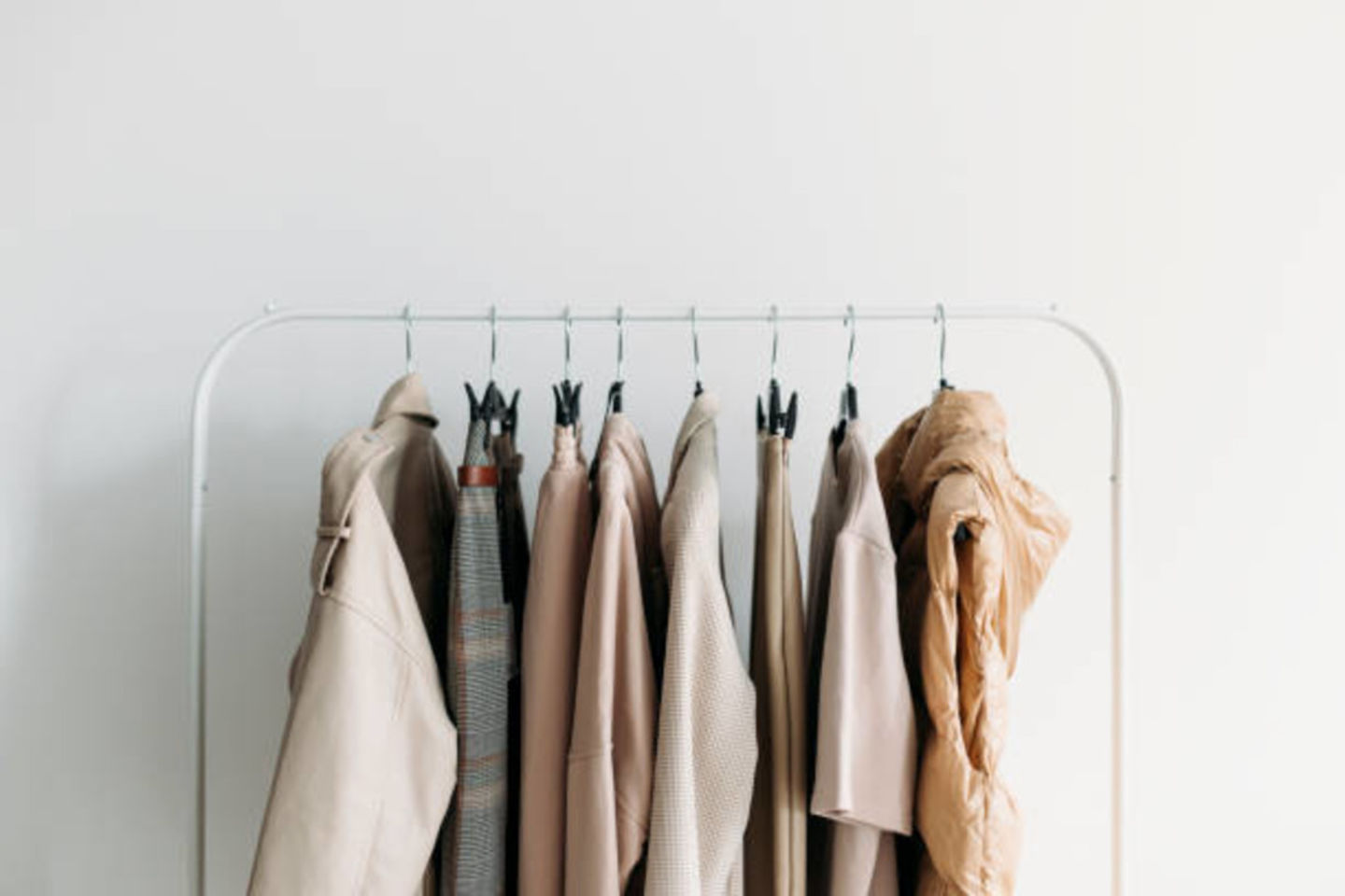 HiDubai-business-thebreve-for-readymade-garments-trading-shopping-apparel-oud-al-muteena-2-dubai