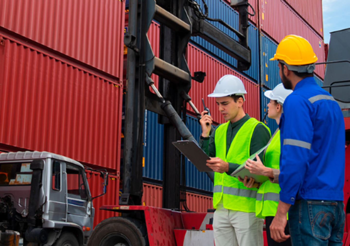 HiDubai-business-chanel-sea-shipping-shipping-logistics-sea-cargo-services-al-melaheyah-dubai