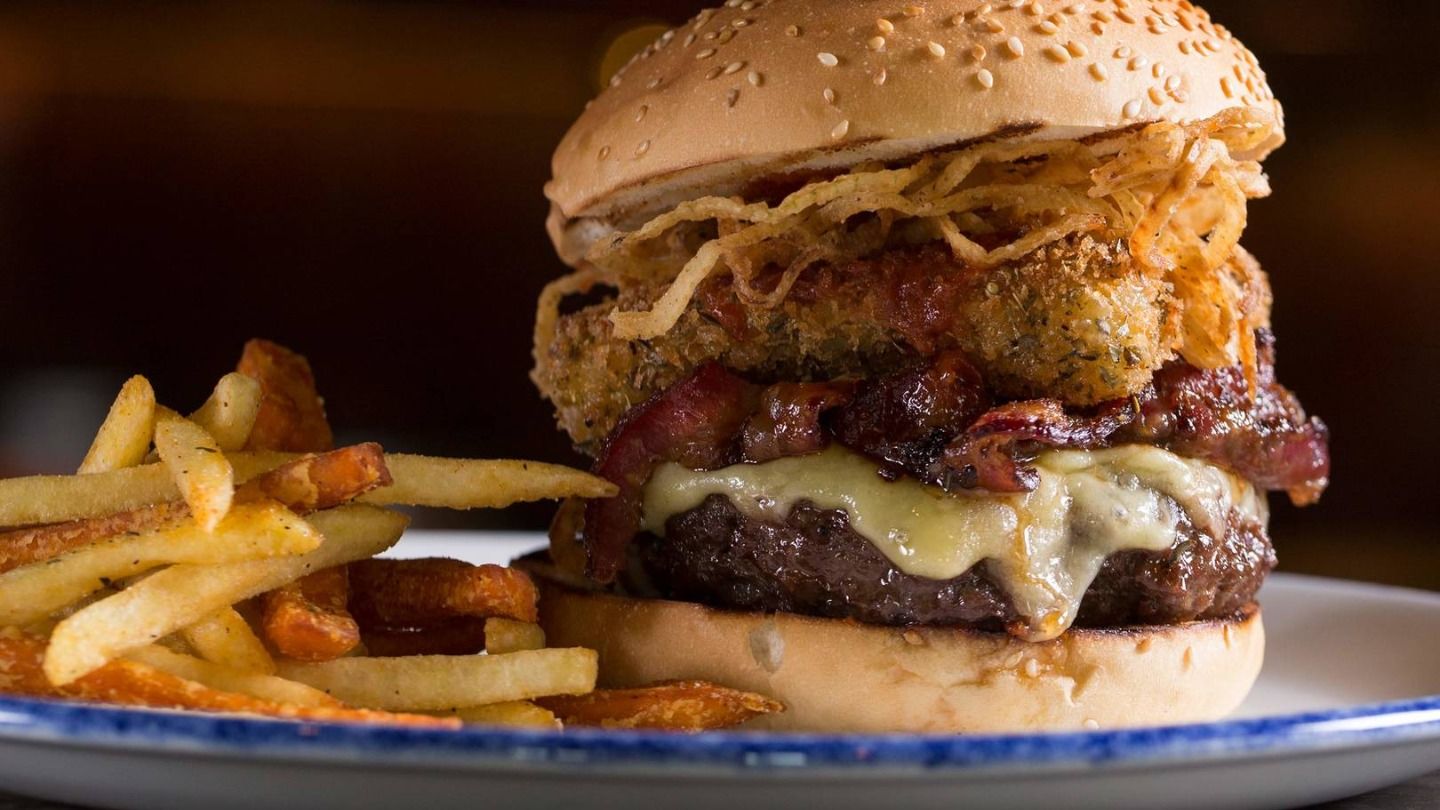 HiDubai-business-perry-blackwelders-original-smokehouse-food-beverage-restaurants-bars-jumeirah-3-dubai-2