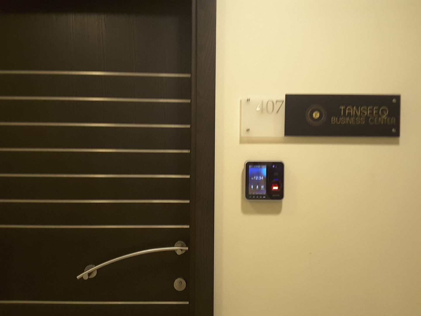 HiDubai-business-tanseeq-business-center-b2b-services-business-setup-and-pros-business-bay-dubai