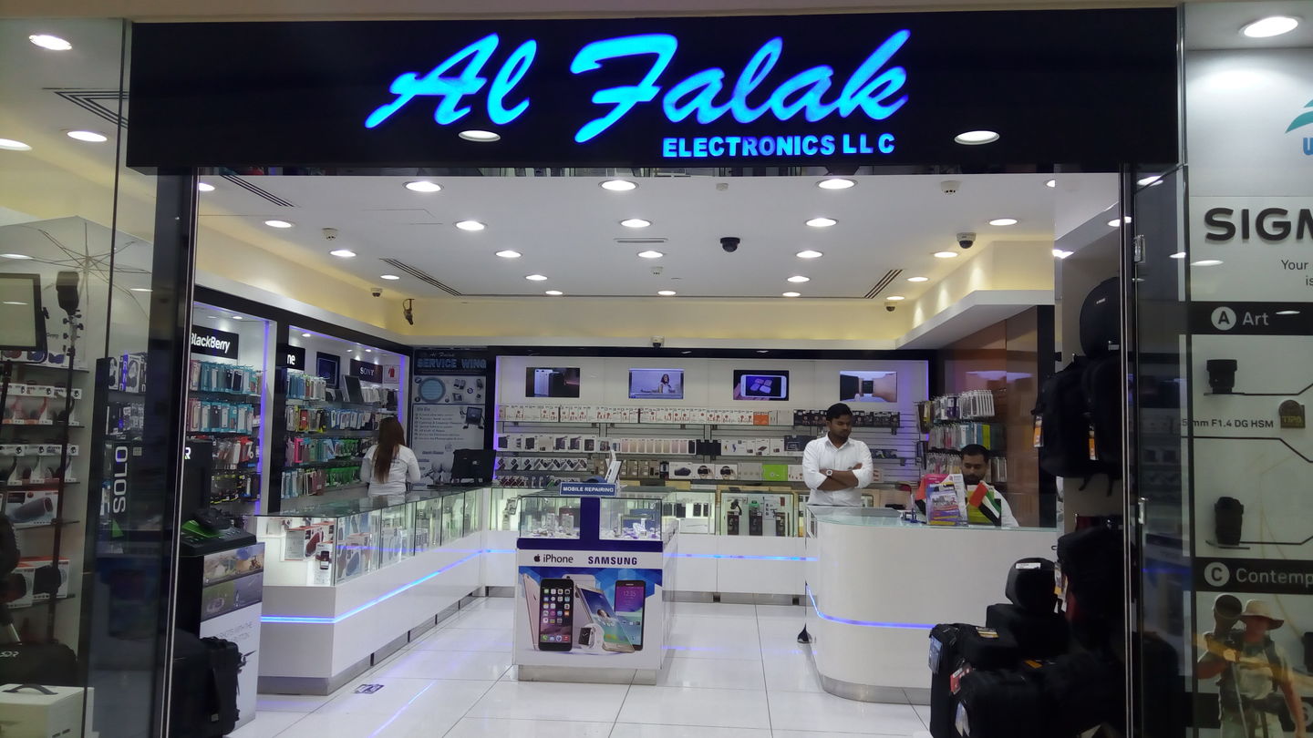 HiDubai-business-al-falak-electronics-shopping-consumer-electronics-port-saeed-dubai-2