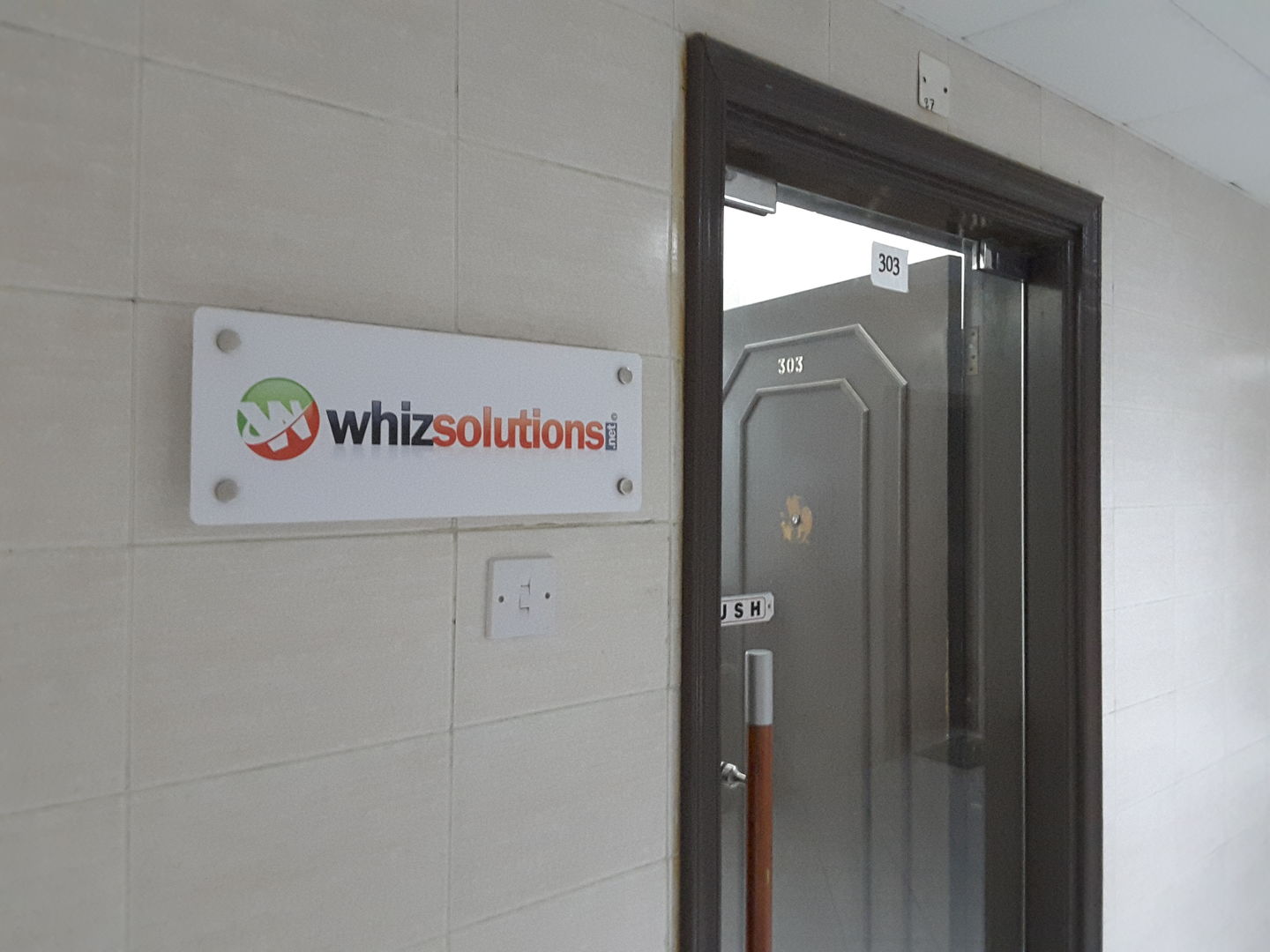 HiDubai-business-whiz-solutions-b2b-services-it-services-al-karama-dubai-2