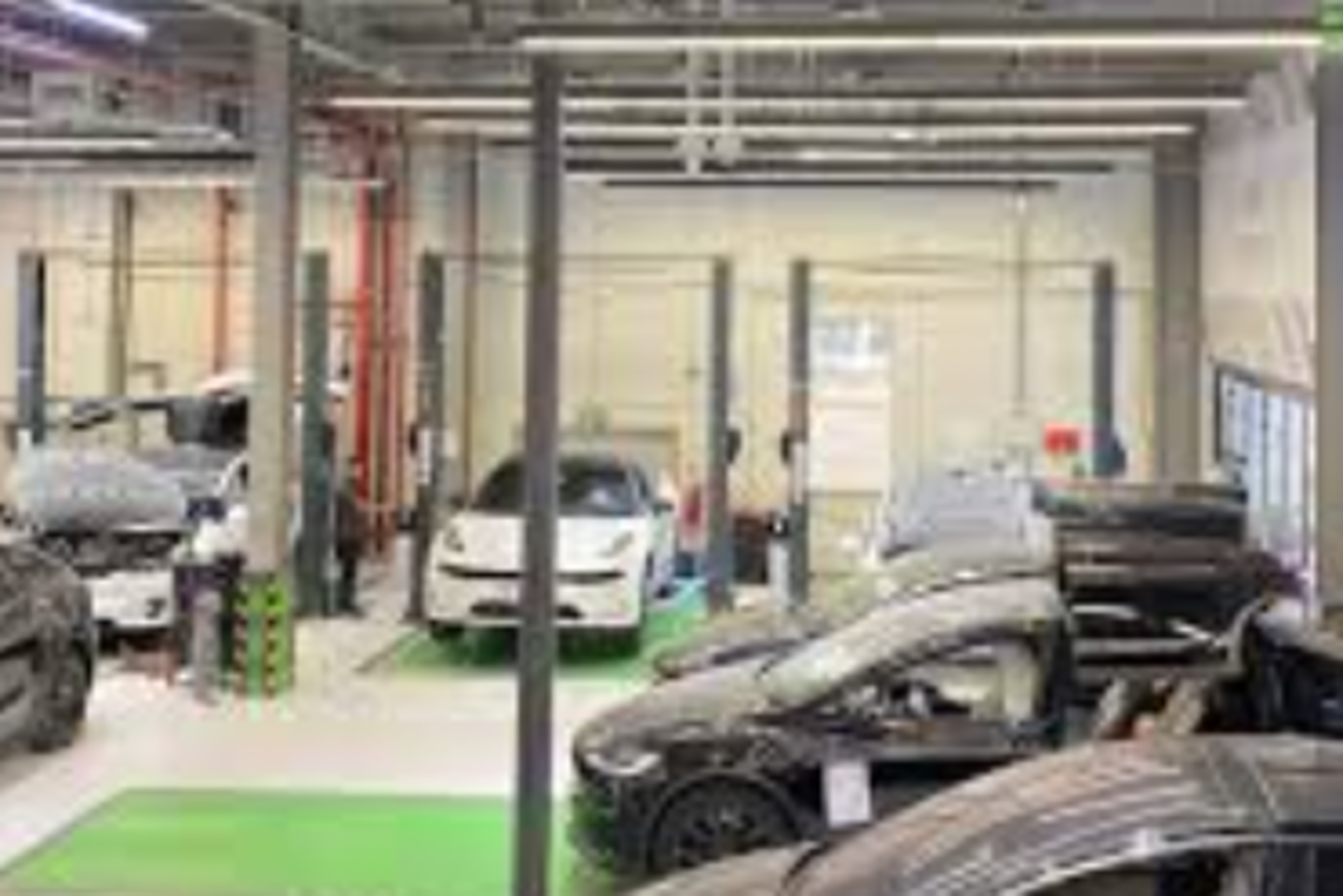 HiDubai-business-99-electric-vehicle-service-center-transport-vehicle-services-car-assistance-repair-ras-al-khor-industrial-2-dubai