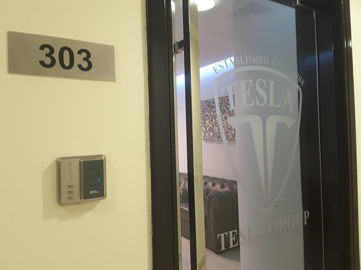 HiDubai-business-tesla-business-center-b2b-services-business-process-outsourcing-services-business-bay-dubai-2