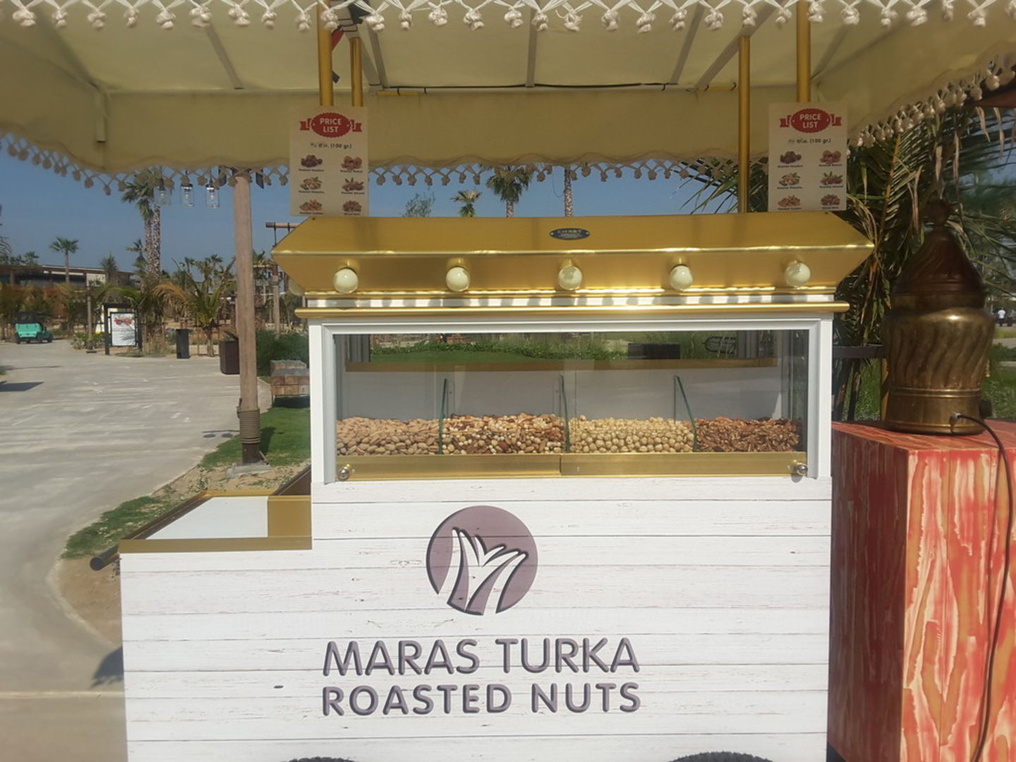 HiDubai-business-maras-turka-roasted-nuts-food-beverage-bakeries-desserts-sweets-umm-suqeim-2-dubai-2