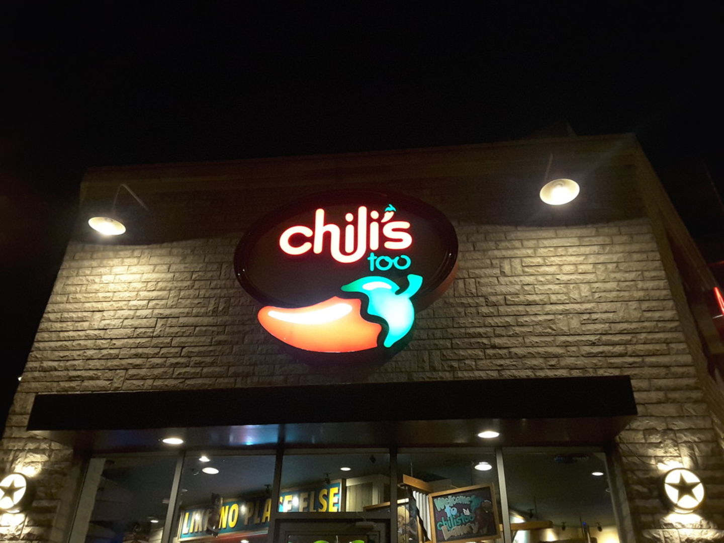 HiDubai-business-chilis-food-beverage-restaurants-bars-oud-metha-dubai-2