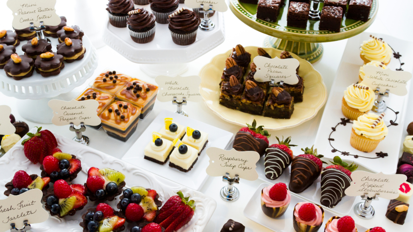 HiDubai-business-angels-cakes-food-beverage-bakeries-desserts-sweets-burj-khalifa-dubai