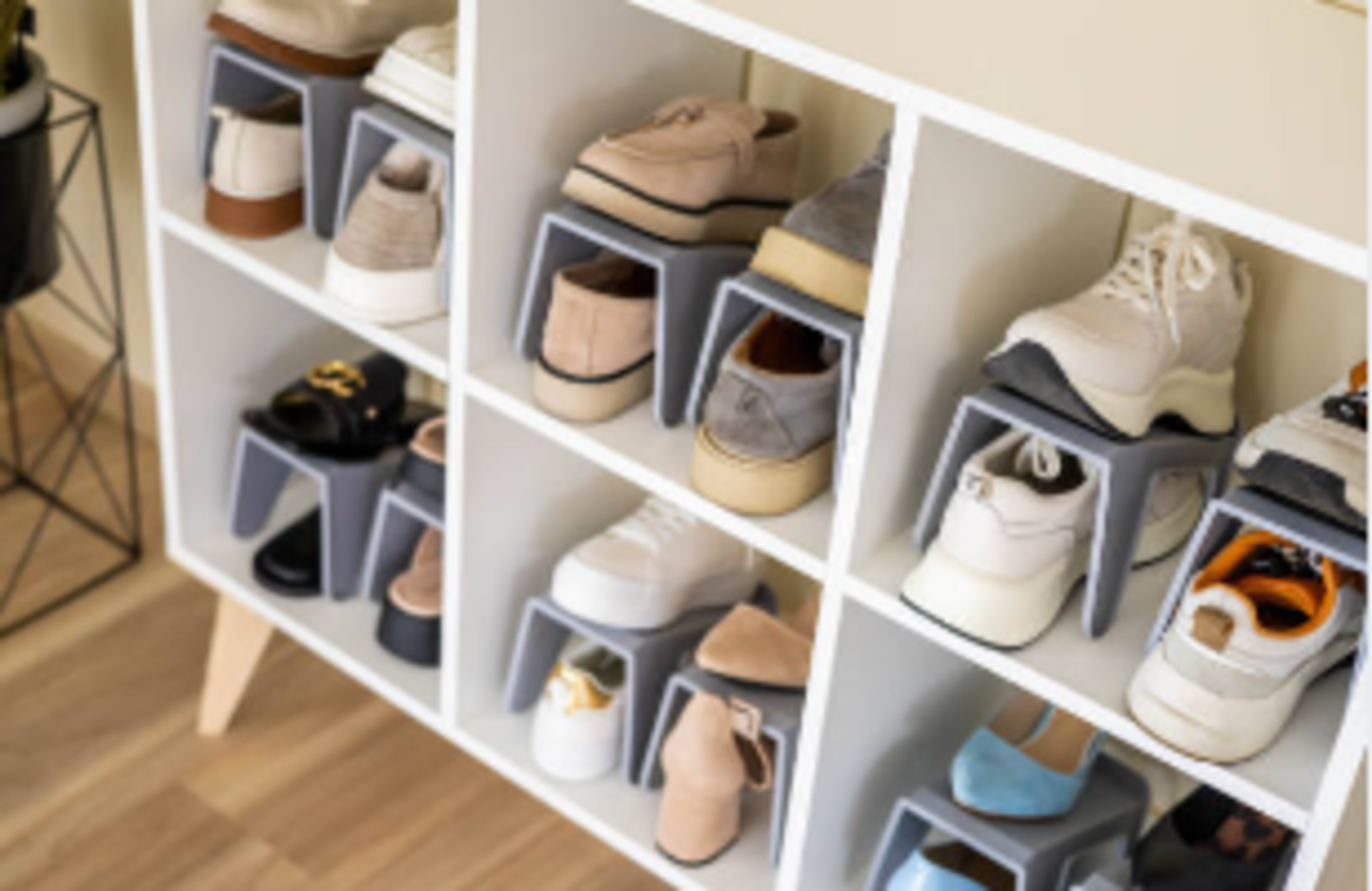 HiDubai-business-brandbizz-shopping-footwear-al-karama-dubai