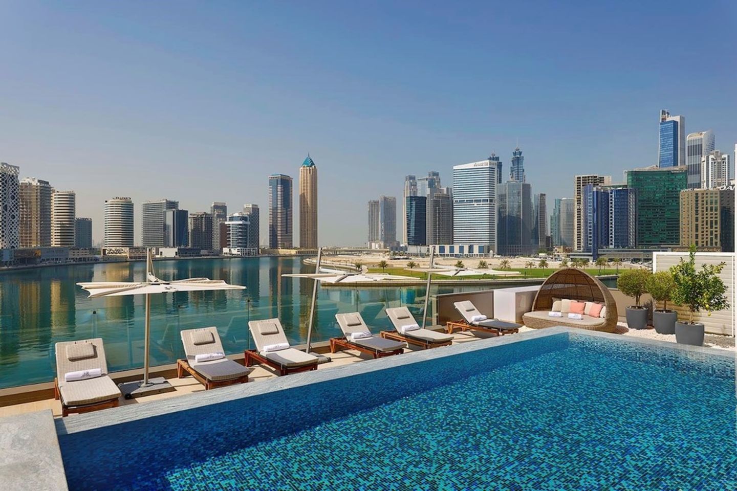 HiDubai-business-st-regis-downtown-hotels-tourism-hotels-resorts-business-bay-dubai