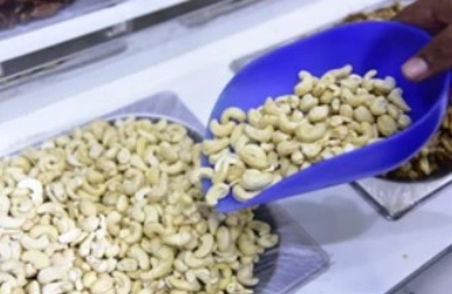 HiDubai-business-dadas-b2b-services-food-stuff-trading-meena-bazar-al-souq-al-kabeer-dubai