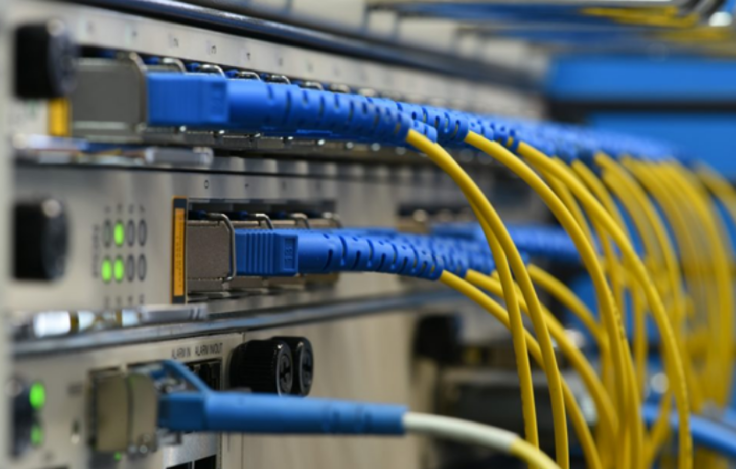 HiDubai-business-apricom-it-solutions-b2b-services-it-services-al-muteena-dubai