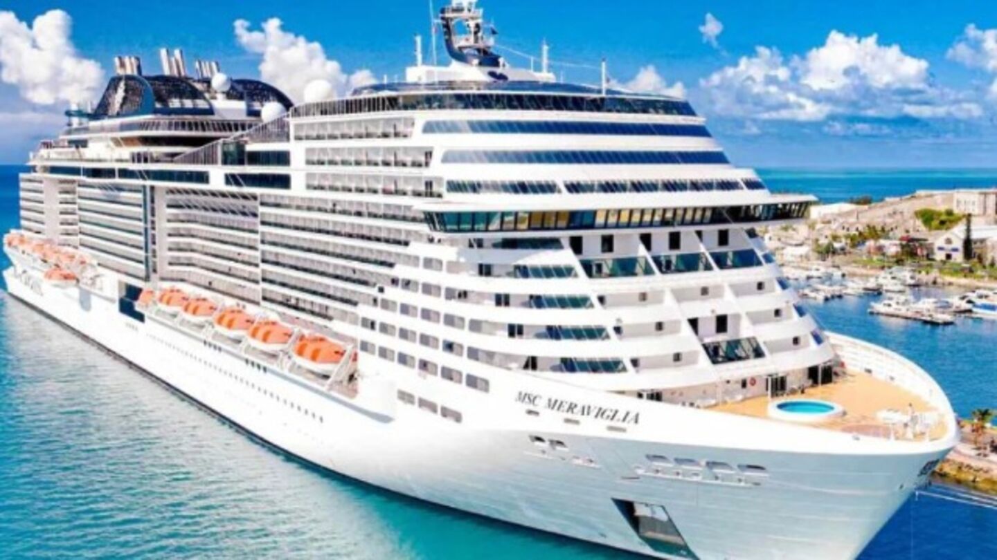 HiDubai-business-quick-and-easy-travel-and-tourism-hotels-tourism-local-tours-activities-meydan-nad-al-sheba-1-dubai