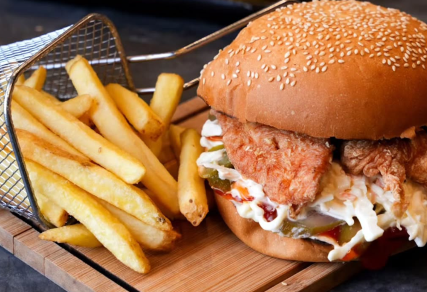 HiDubai-business-beit-el-beiruty-food-beverage-restaurants-bars-business-bay-dubai