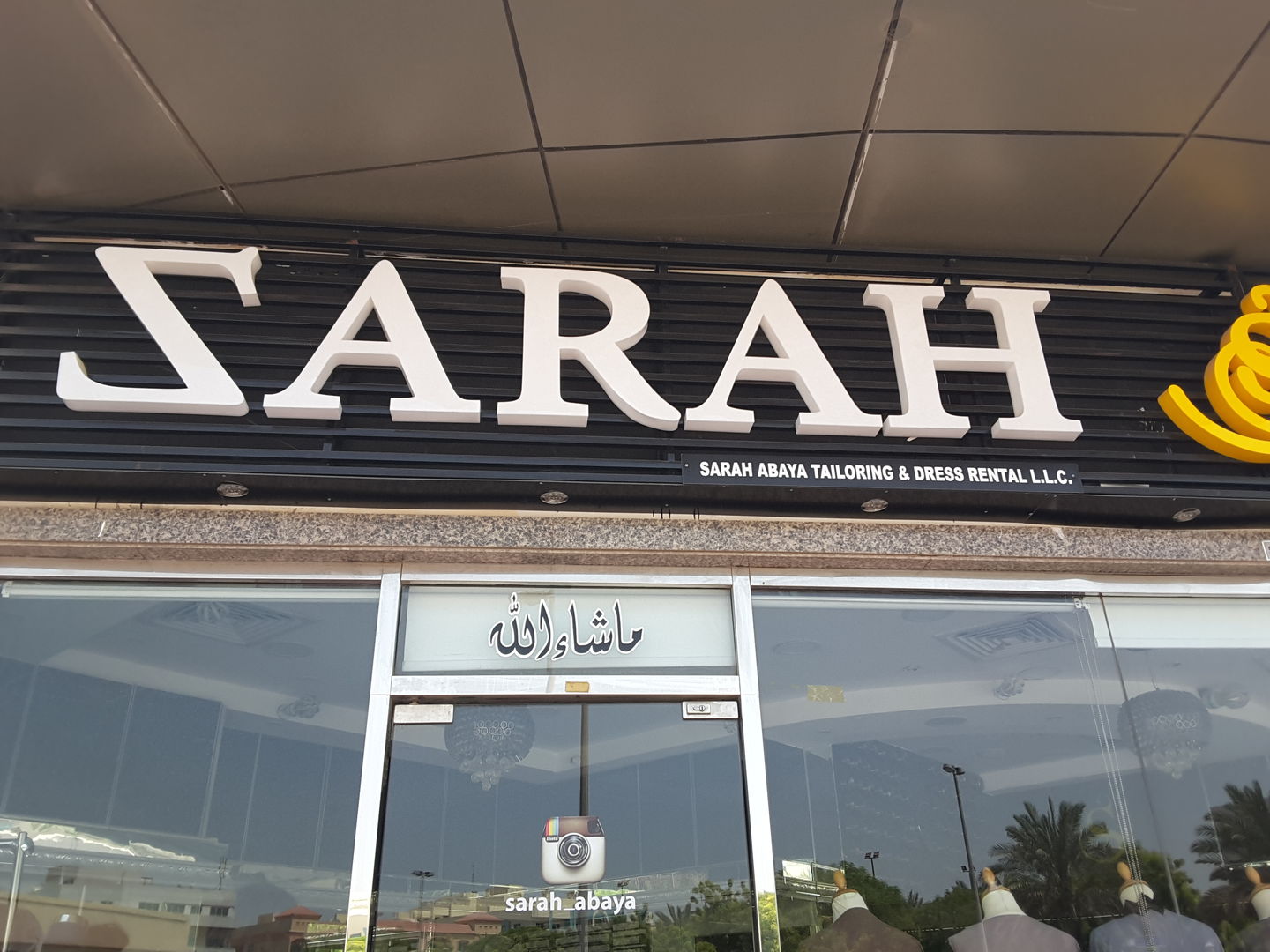 HiDubai-business-sarah-abaya-tailoring-dress-rental-home-tailoring-hor-al-anz-east-dubai-2