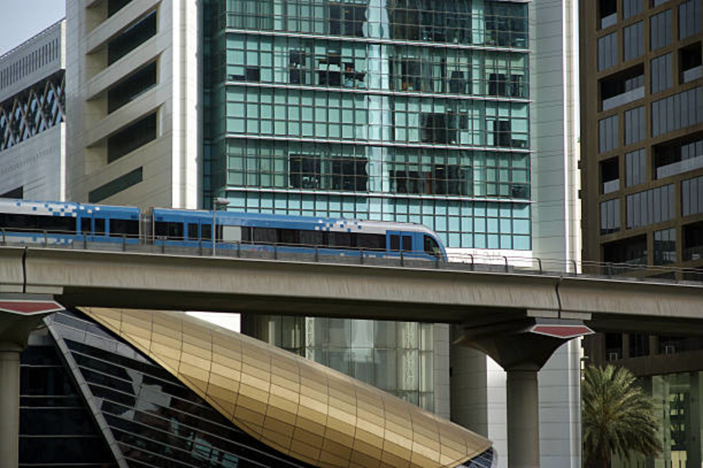 HiDubai-business-emirates-metro-station-transport-vehicle-services-public-transport-al-garhoud-dubai-2