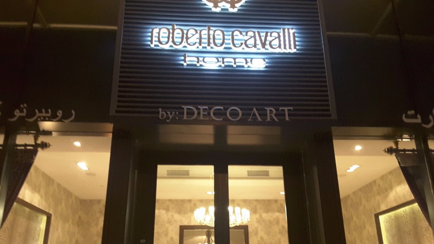HiDubai-business-roberto-cavalli-home-shopping-furniture-decor-al-quoz-industrial-4-dubai