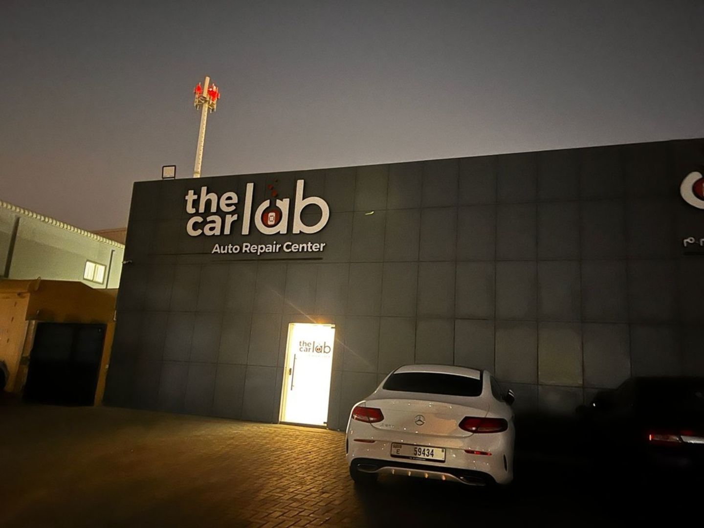HiDubai-business-the-car-lab-transport-vehicle-services-auto-al-quoz-industrial-2-dubai